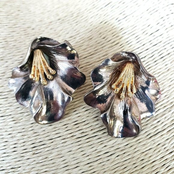 Mimi di N Flower Clip On Earrings 1989 - Picture 6 of 12